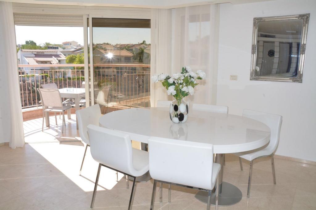 Sweethome26 Luxury Apartment Eilat / Free Parking Dış mekan fotoğraf